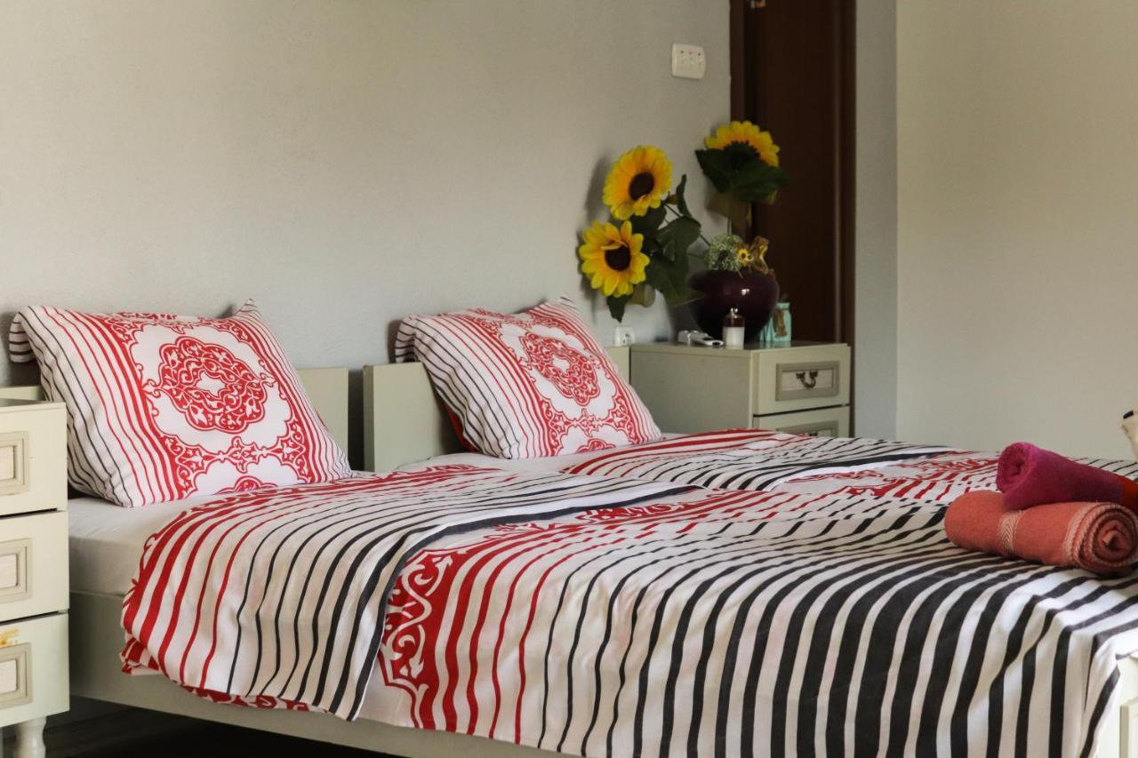 Magnolia Apartments Gewgelija Zewnętrze zdjęcie