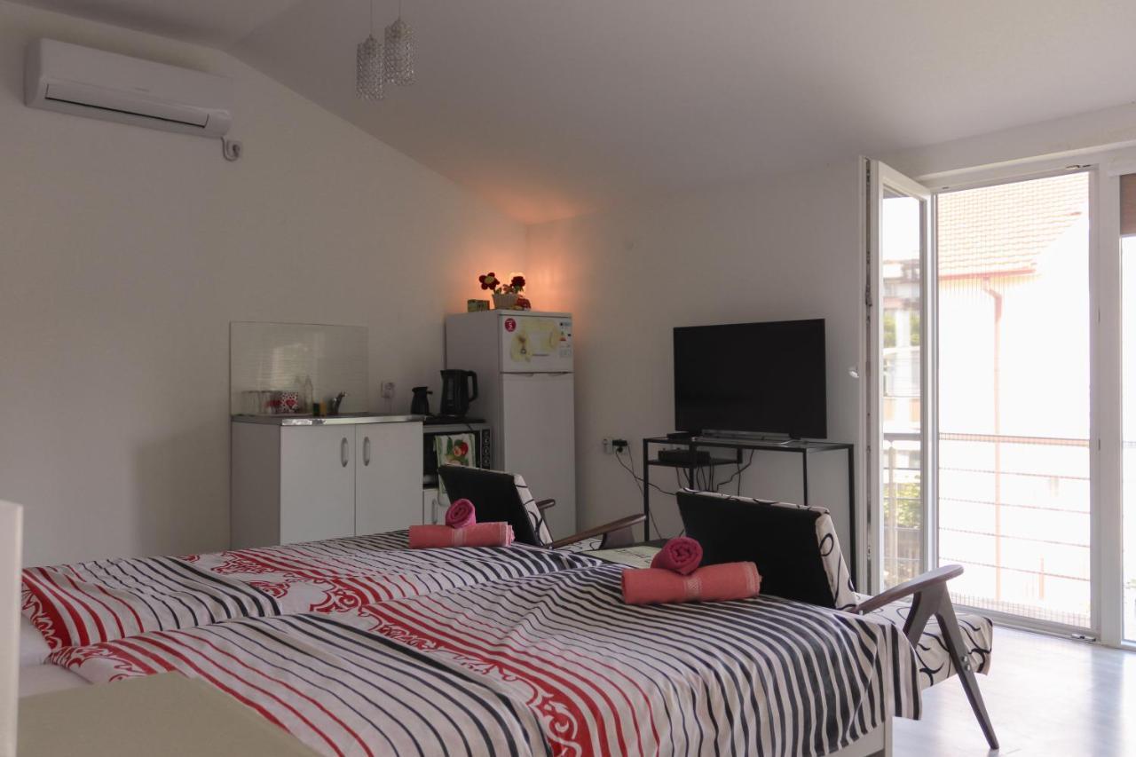Magnolia Apartments Gewgelija Zewnętrze zdjęcie