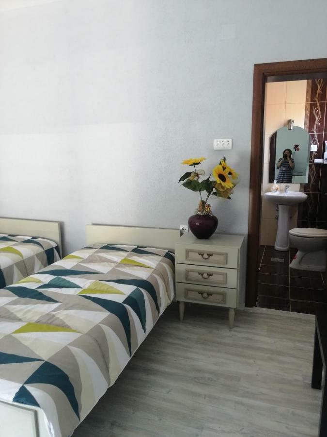 Magnolia Apartments Gewgelija Zewnętrze zdjęcie